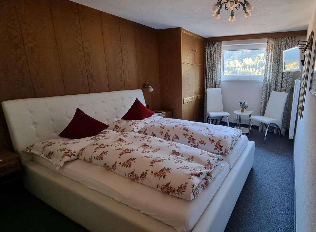 Hotel Garni Friedheim سانكت أنتون ام ارلبرغ المظهر الخارجي الصورة