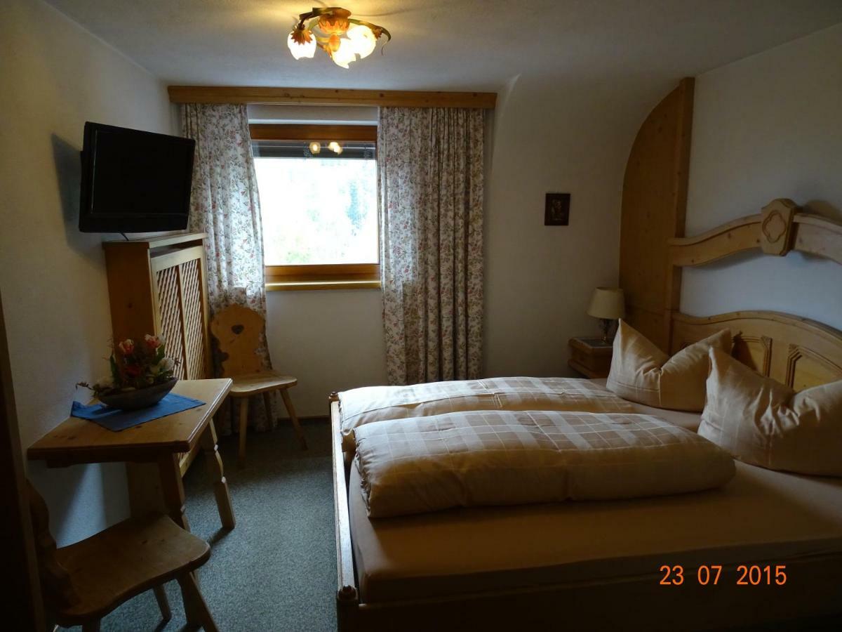 Hotel Garni Friedheim سانكت أنتون ام ارلبرغ المظهر الخارجي الصورة